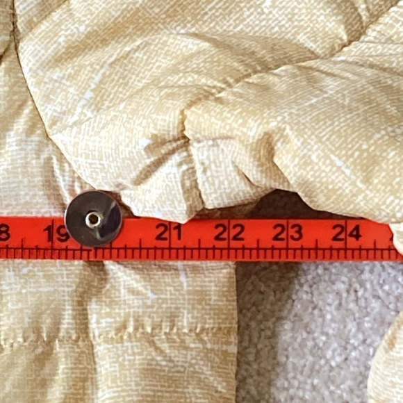 Marks and Spencer Women's Mustard Print Hooded Puffer Jacket, UK Size 16 - Picture 15 of 16